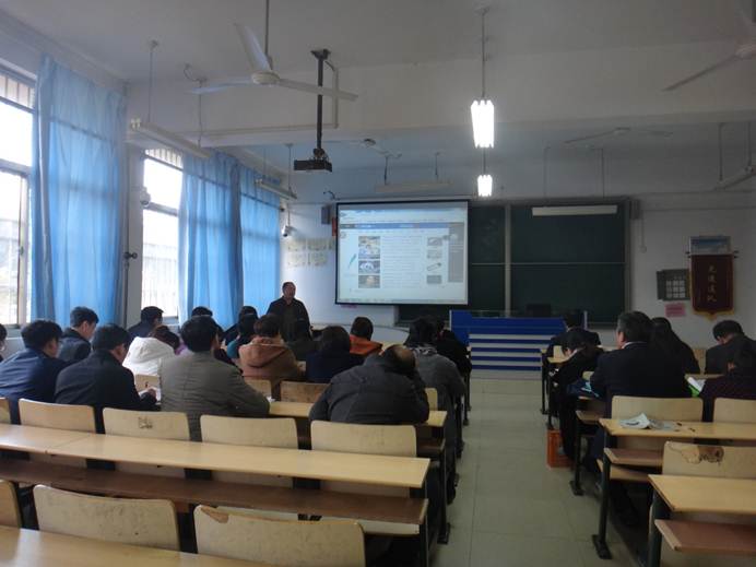 说明: E:\于金倩\2017-2018-1\教务处\信息公司开放周\信息公司开放周\2017.11.22“新课堂实践”教学研讨会\DSC05899.JPG